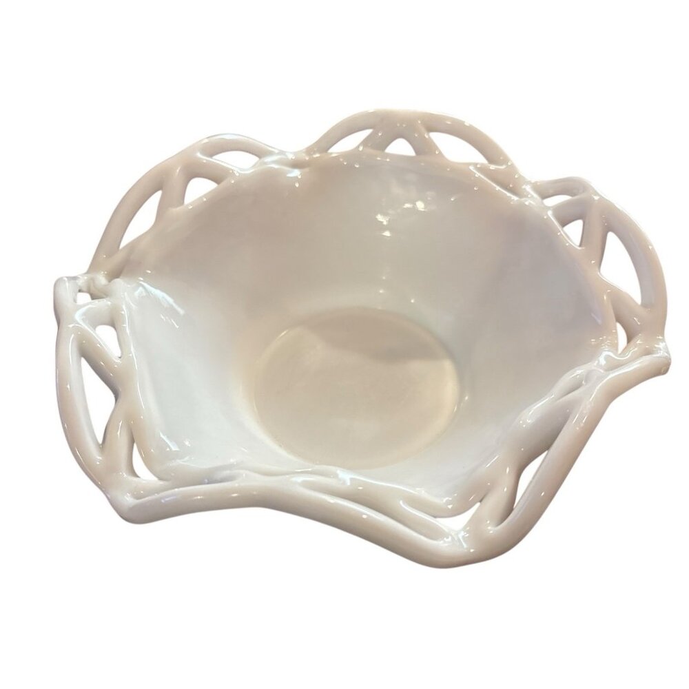 Vtg Imperial Milk Glass Open Lace Edge Rim Diamond Pattern Vintage Console Bowl